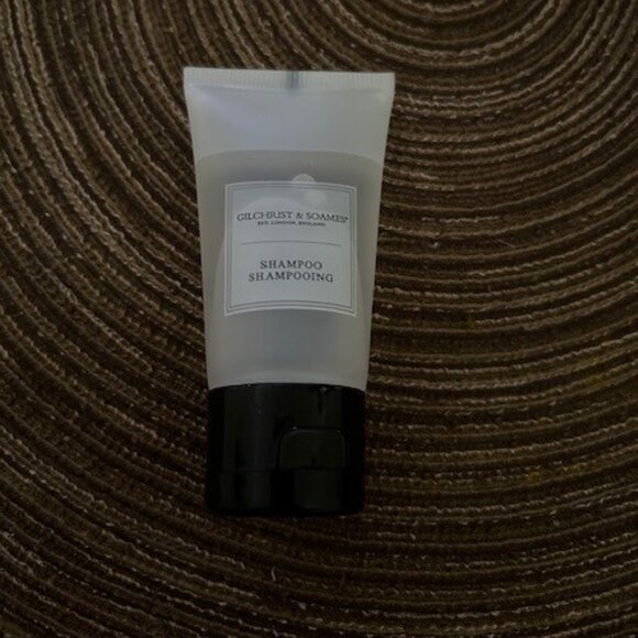 NEW UNOPENED Gilchrist & Soames travel bath set - Picture 8 of 9